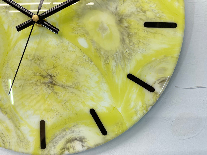 33cm Green Abstract Resin Wall Clock