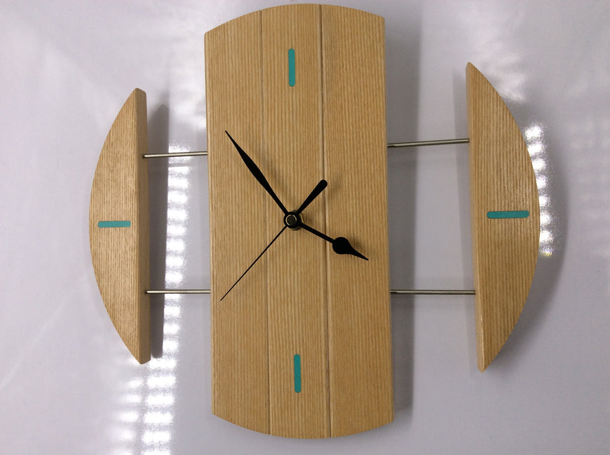 Elegant Wall Clock 