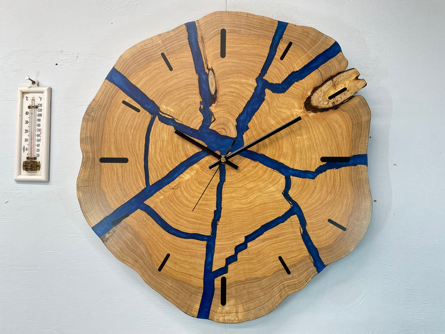 Large End Grain Wooden Wall Clock with Sapphire Blue Pearlescent Resin 
