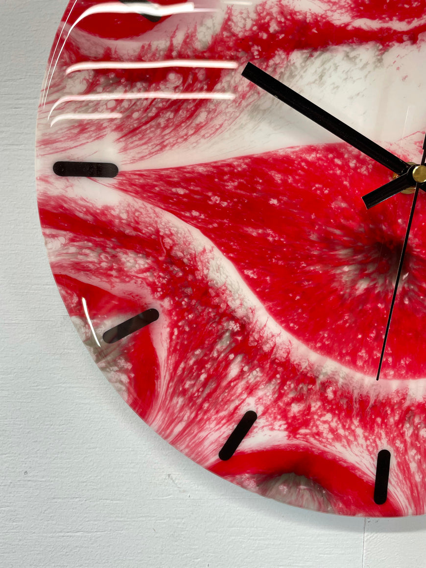 33cm Red & White Resin Wall Clock